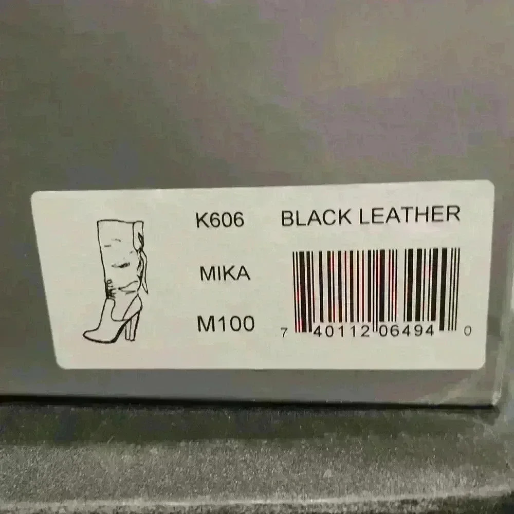 New Charles David Slouch Mika Boots - Picture 5 of 9
